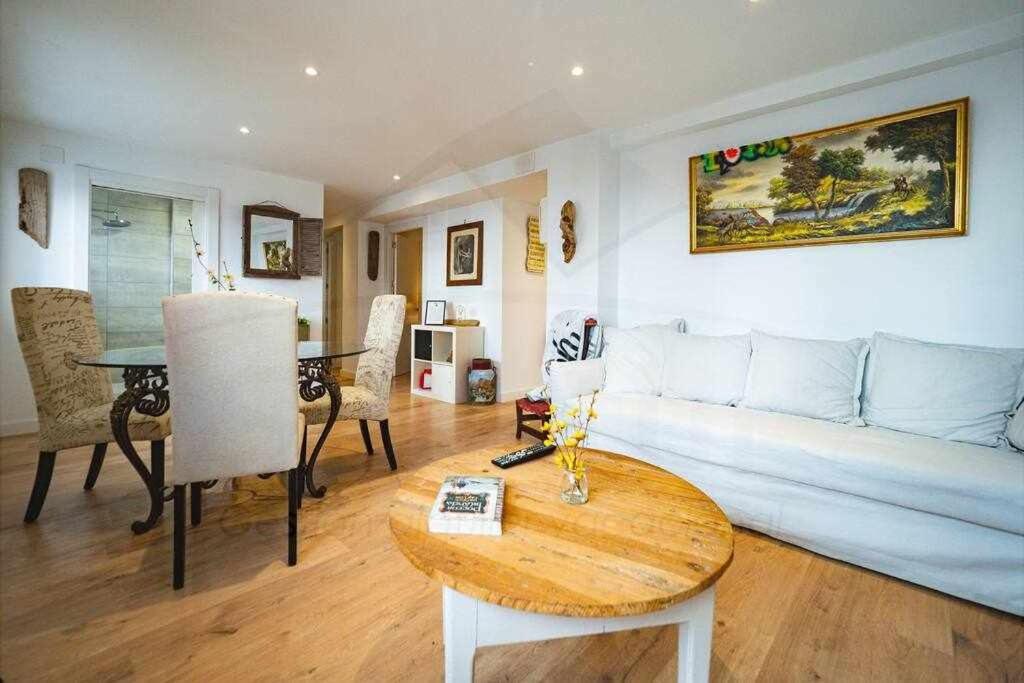La Capilla Apartamento Oviedo Bagian luar foto